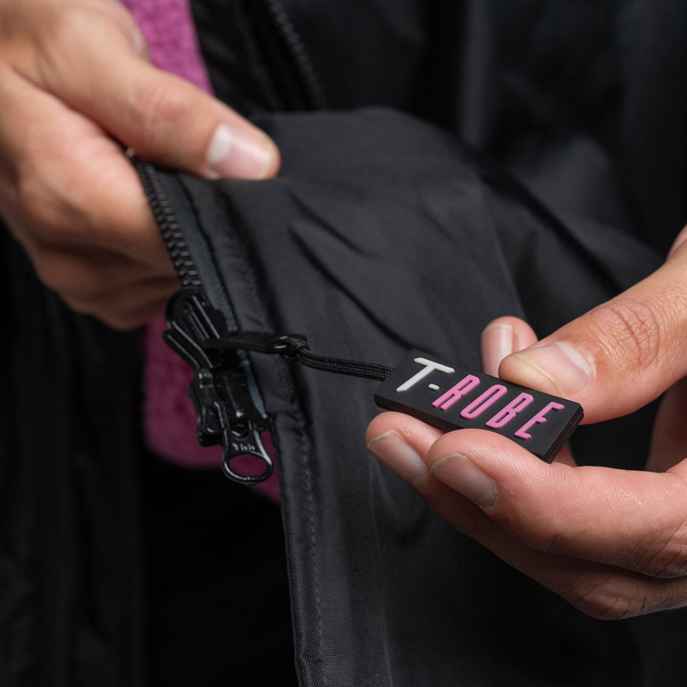 Stay Warm and Dry with the T-Robe Weatherproof Changing Robe